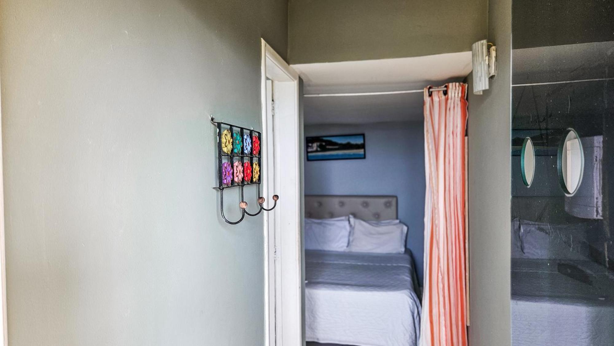 فندق Bella Vista Ocean View Búzios المظهر الخارجي الصورة A room at the hotel