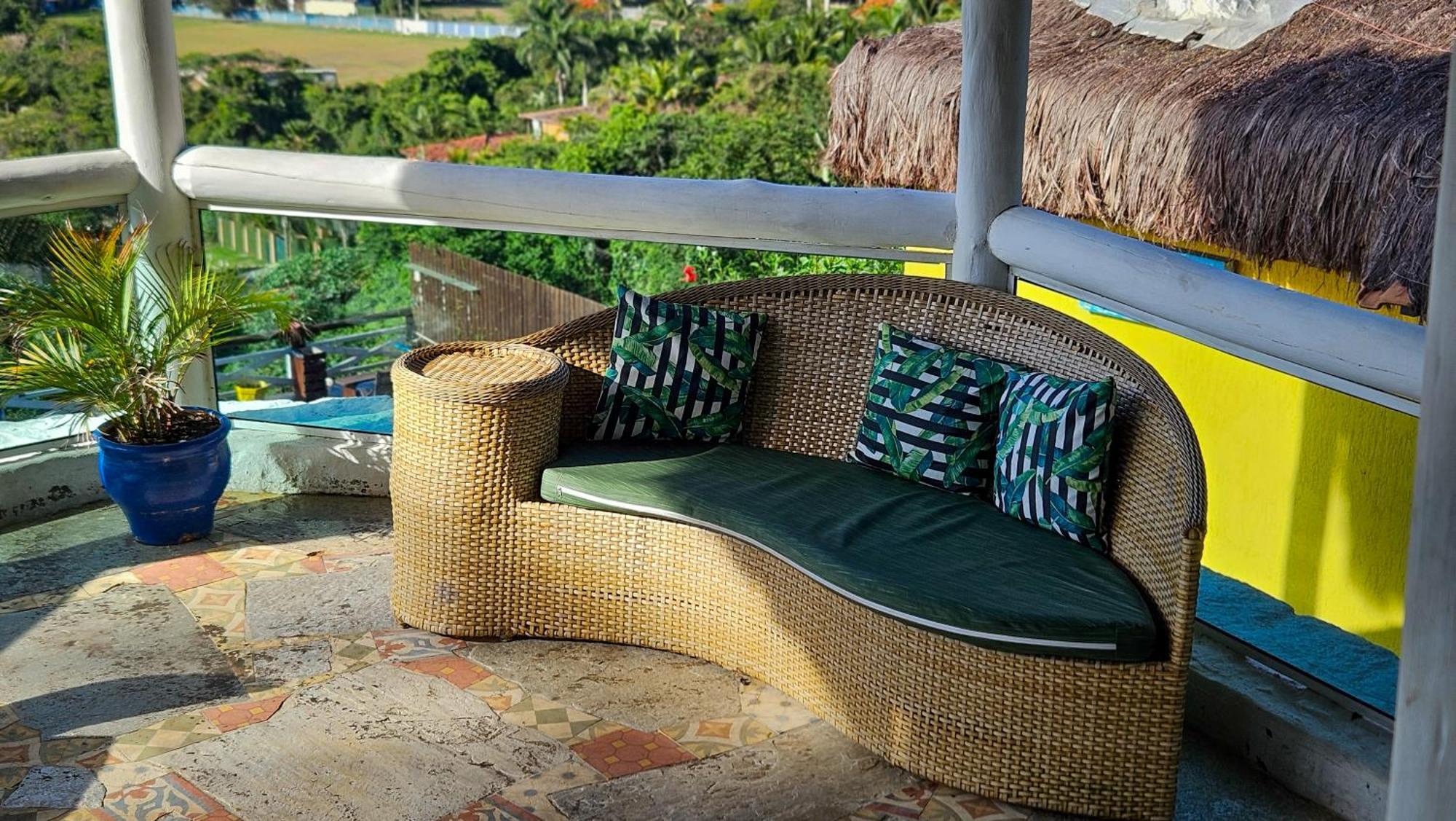 فندق Bella Vista Ocean View Búzios المظهر الخارجي الصورة A rattan sofa