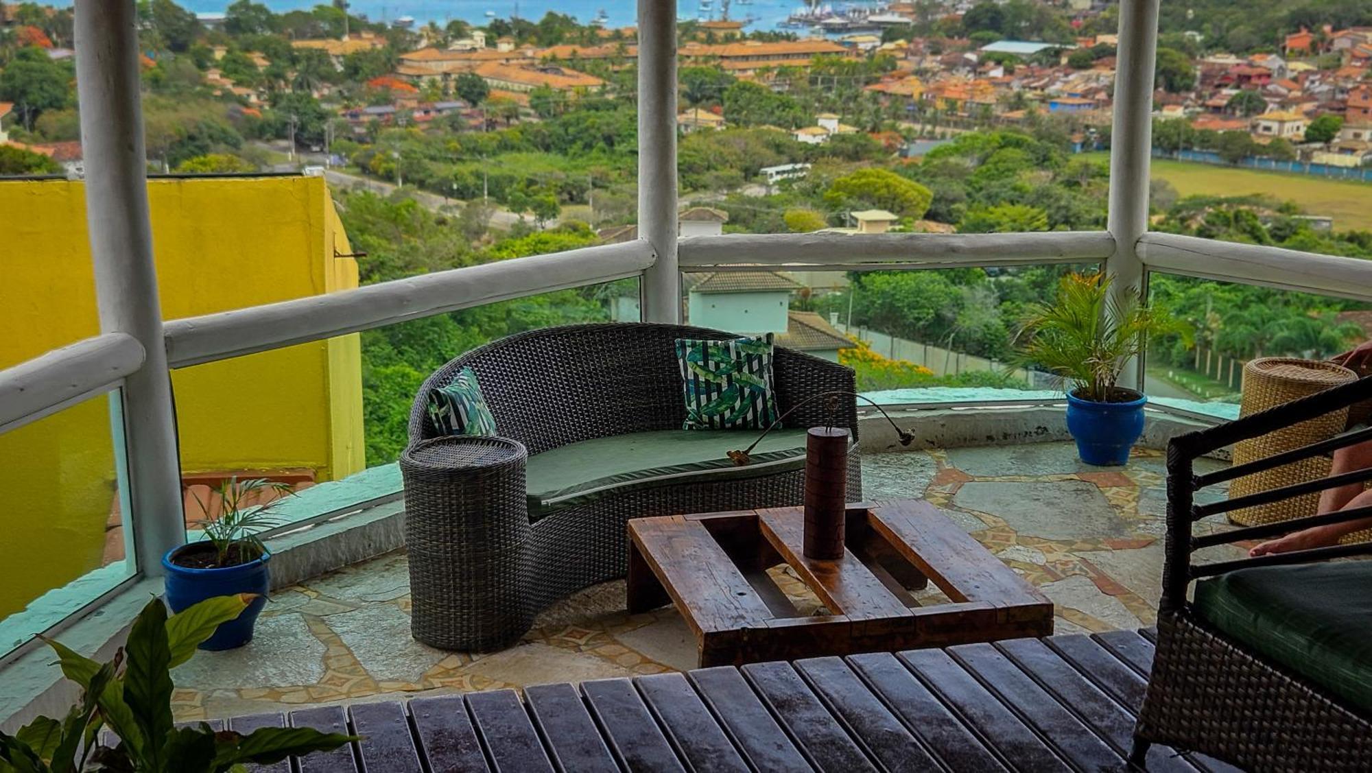 فندق Bella Vista Ocean View Búzios المظهر الخارجي الصورة A balcony in the city of Niterói, Brazil